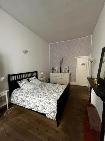 Cosy House T3 City Center, Museum, Place Carnot Каркассонн Екстер'єр фото